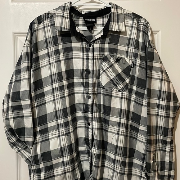BURTON Grey Button/Snap-down Plaid. Sz M - Picture 1 of 7